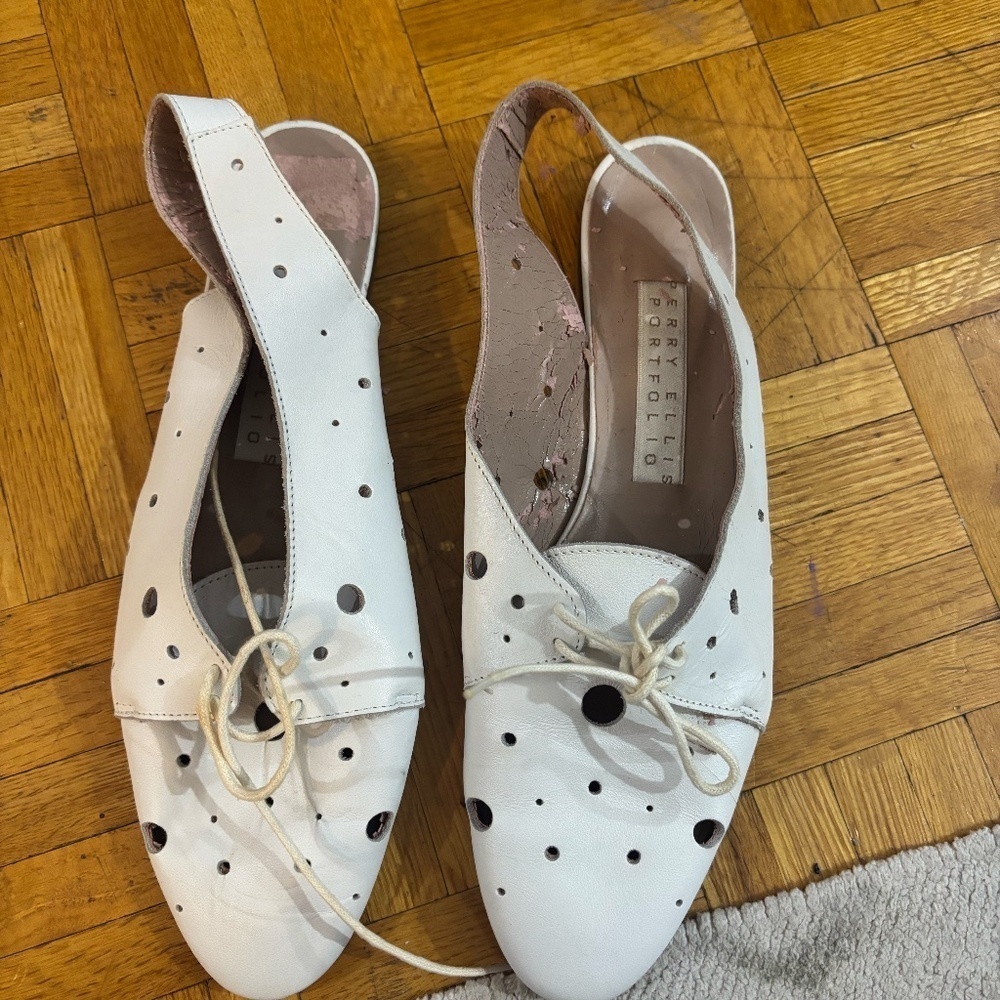 rare white leather slides holy Perry Ellis Portfolio *